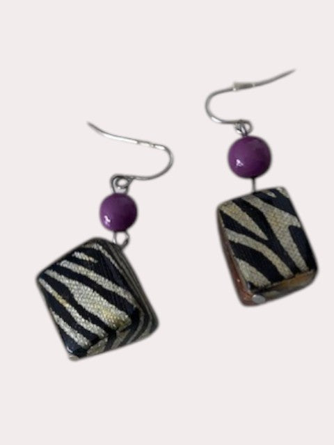 Boucles d'oreilles "Gouttes de Nuit" – L'Élégance Graphique