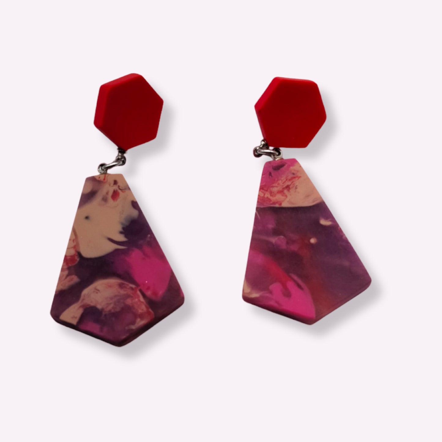 Boucles d'oreilles "Hexagone Ardent"- Éclat Géométrique & Audace