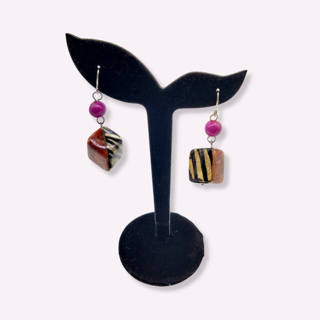 Boucles d'oreilles "Gouttes de Nuit" – L'Élégance Graphique