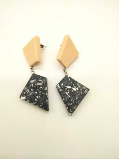 Boucles d'Oreilles Géométriques Terrazzo - Design Scandinave en Argile Polymère