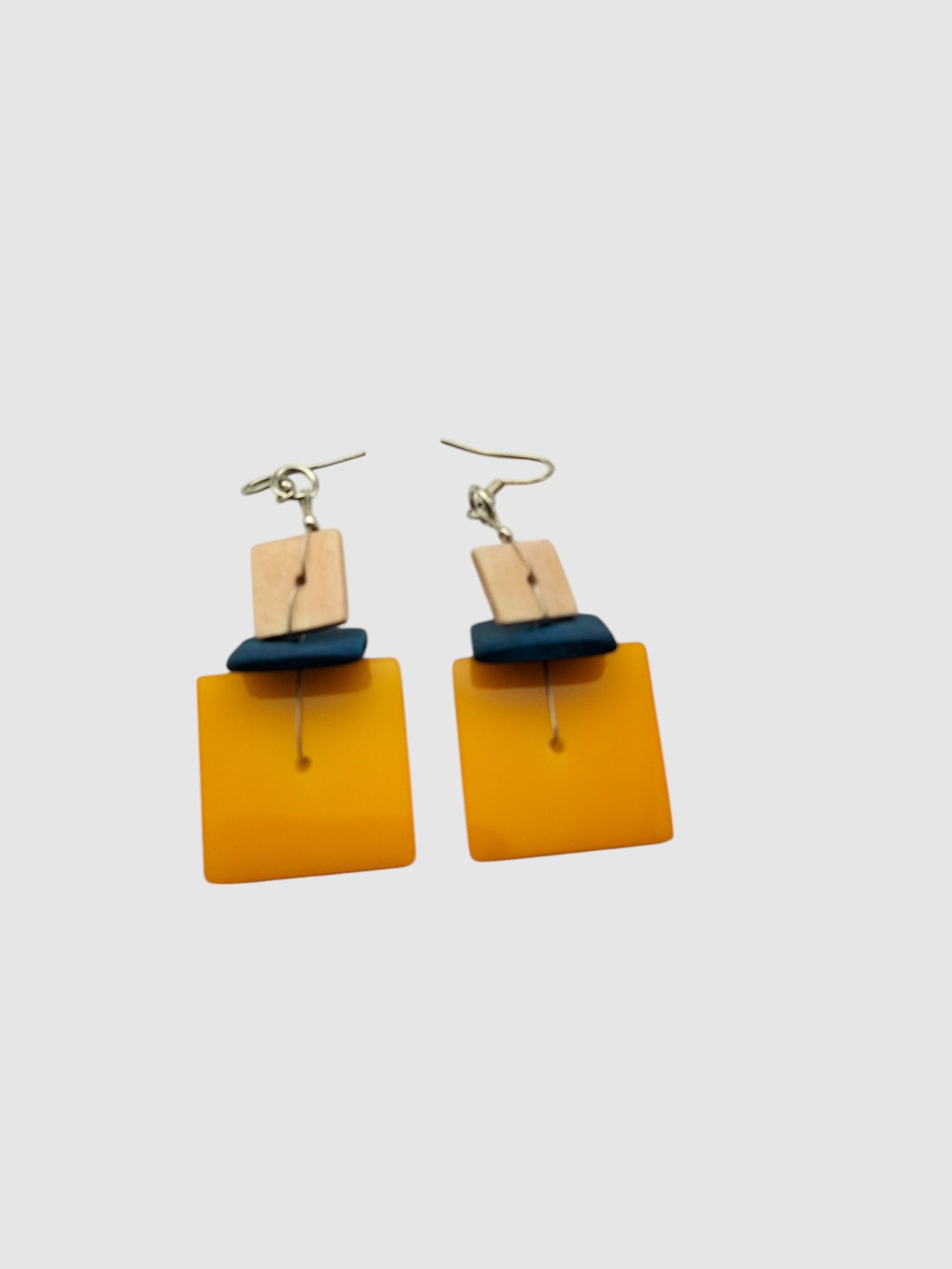 Boucles d'Oreilles Carrées Géométriques Ocre et Bleu - Design Rétro Chic Ocre Yandra Collection