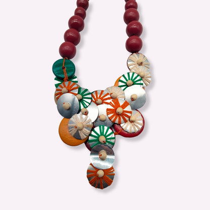 Collier Plastron Artisanal "Mosaïque Bohème" – Médaillons Brodés et Perles Terracotta