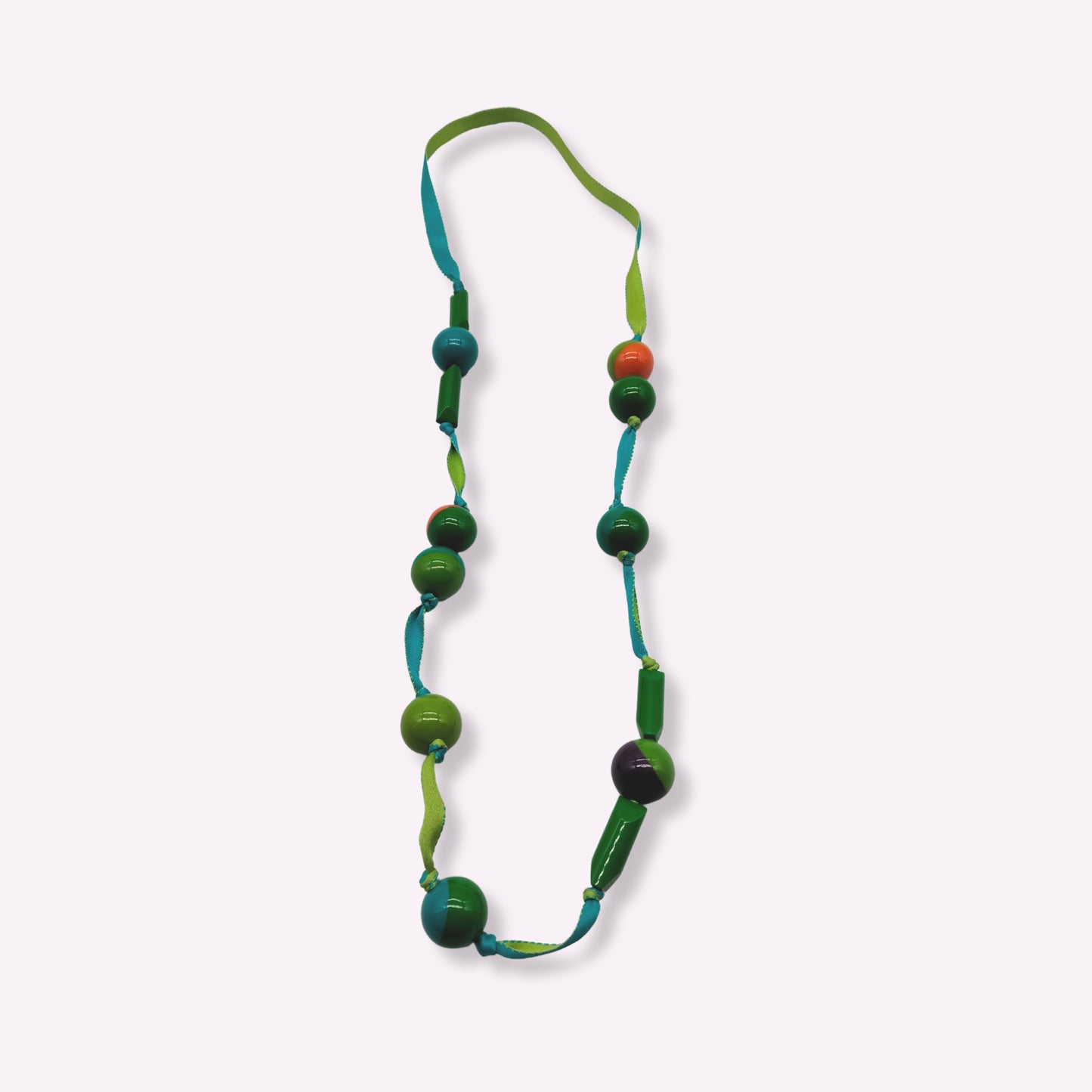 Sautoir Artisanal "Couleurs d’Été" – Collier Long Perles Vertes et Multicolores